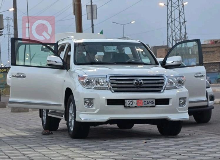 تويوتا لاندكروزر